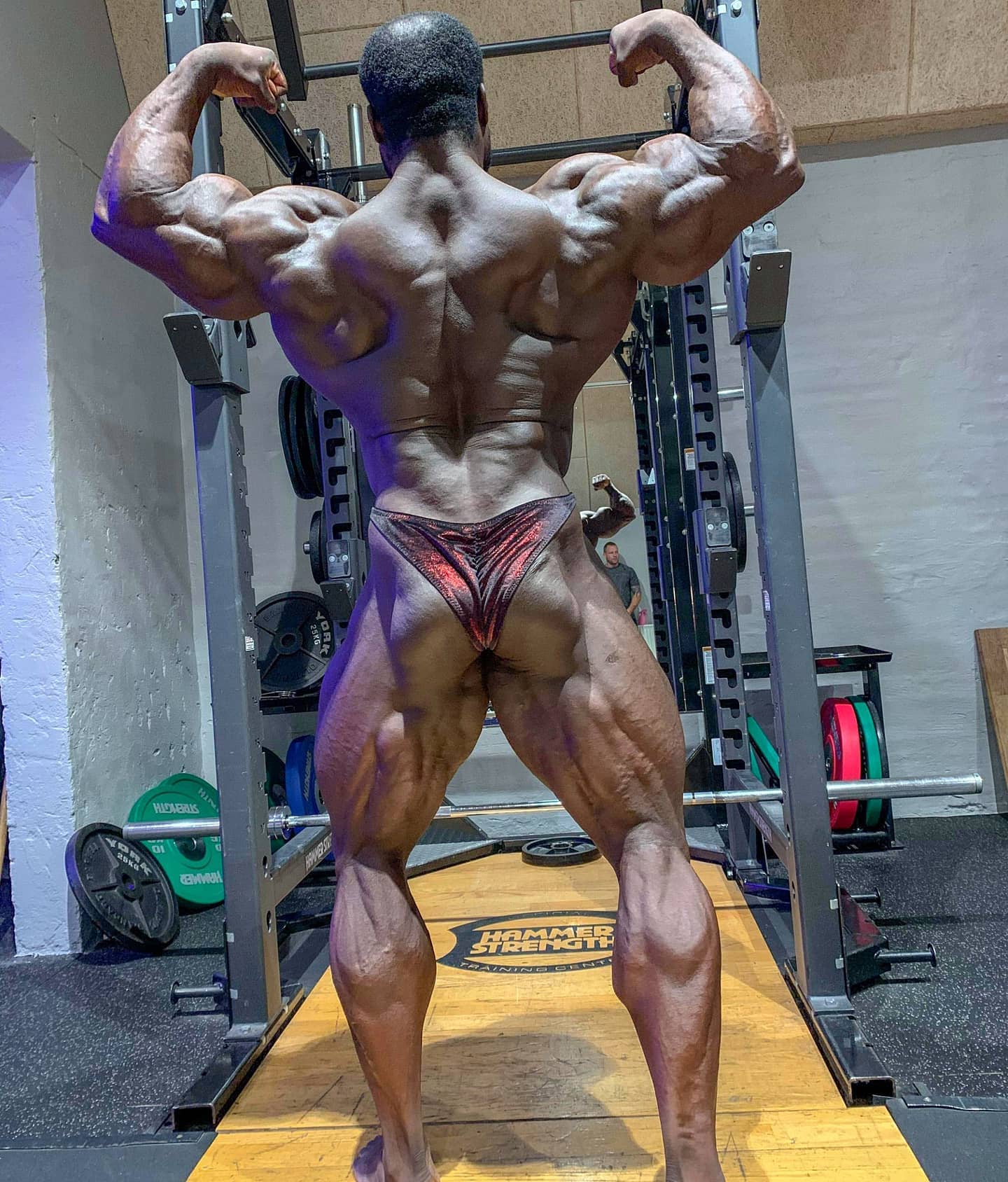 Patrick Johnson t�den p�ed Wings of Strength Romania Muscle Fest Pro 2020