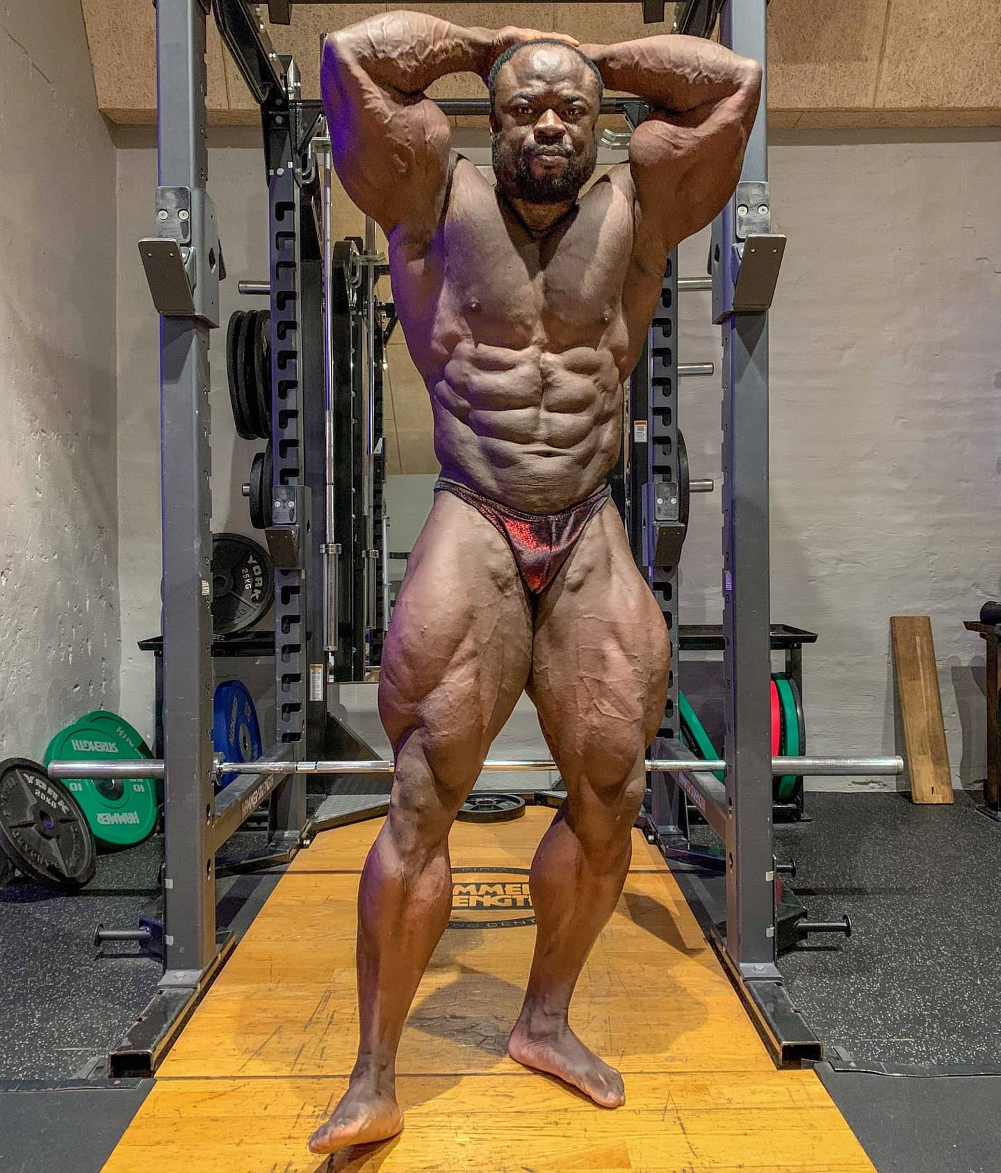 Patrick Johnson t�den p�ed Wings of Strength Romania Muscle Fest Pro 2020