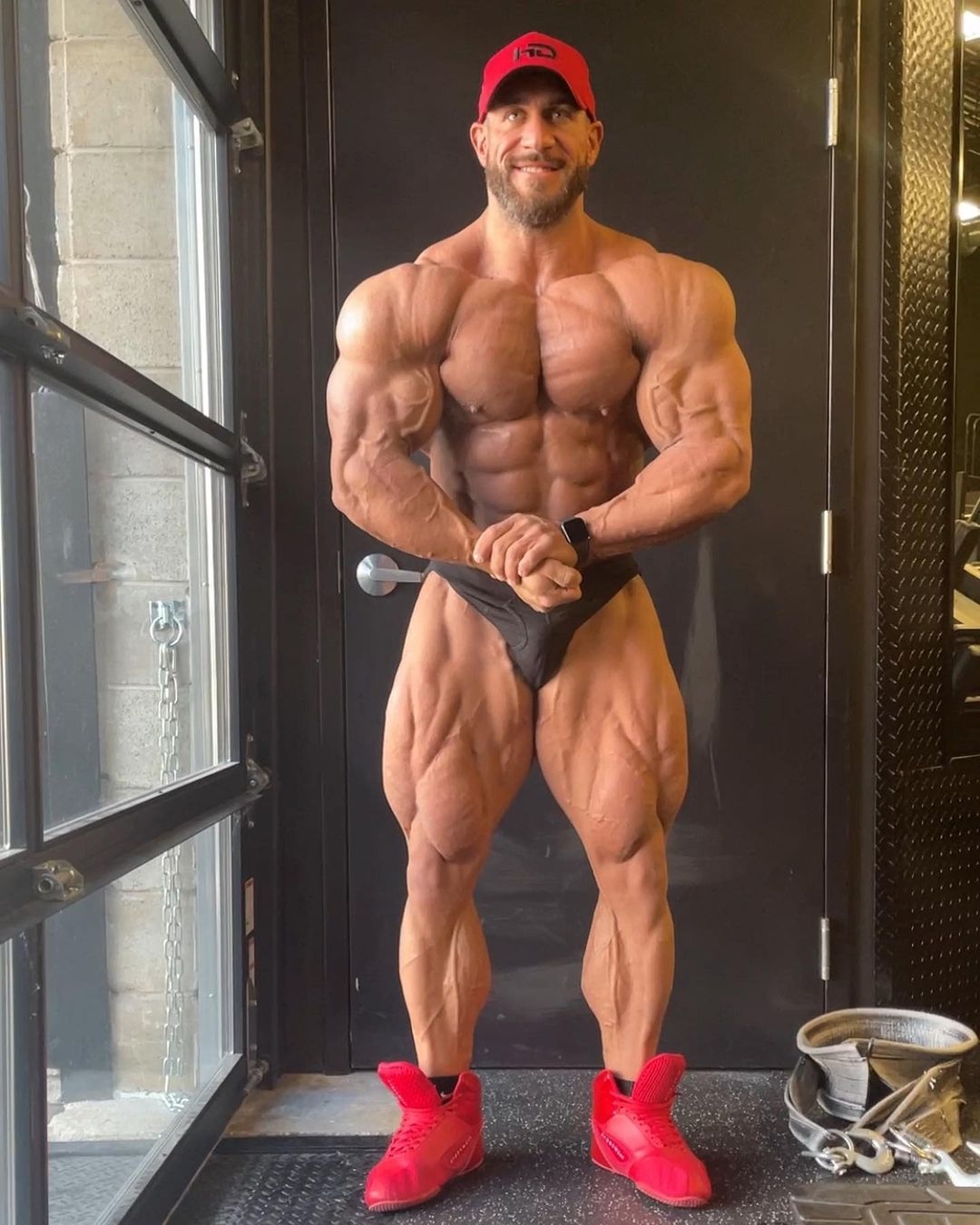 Antoine Vaillant 4,5 t�dne p�ed Mr. Olympia 2020