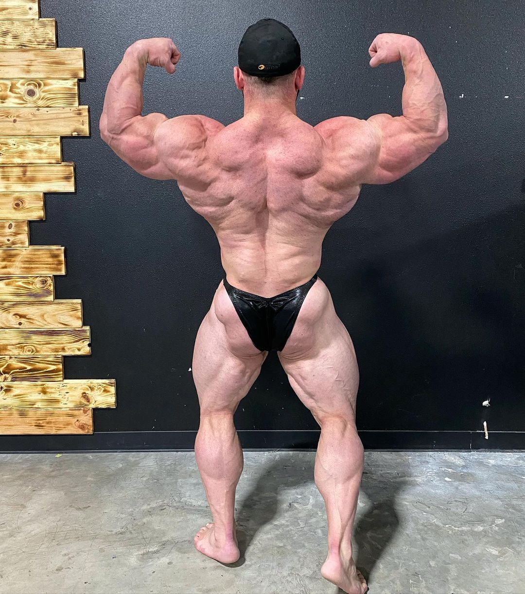 Hunter Labrada