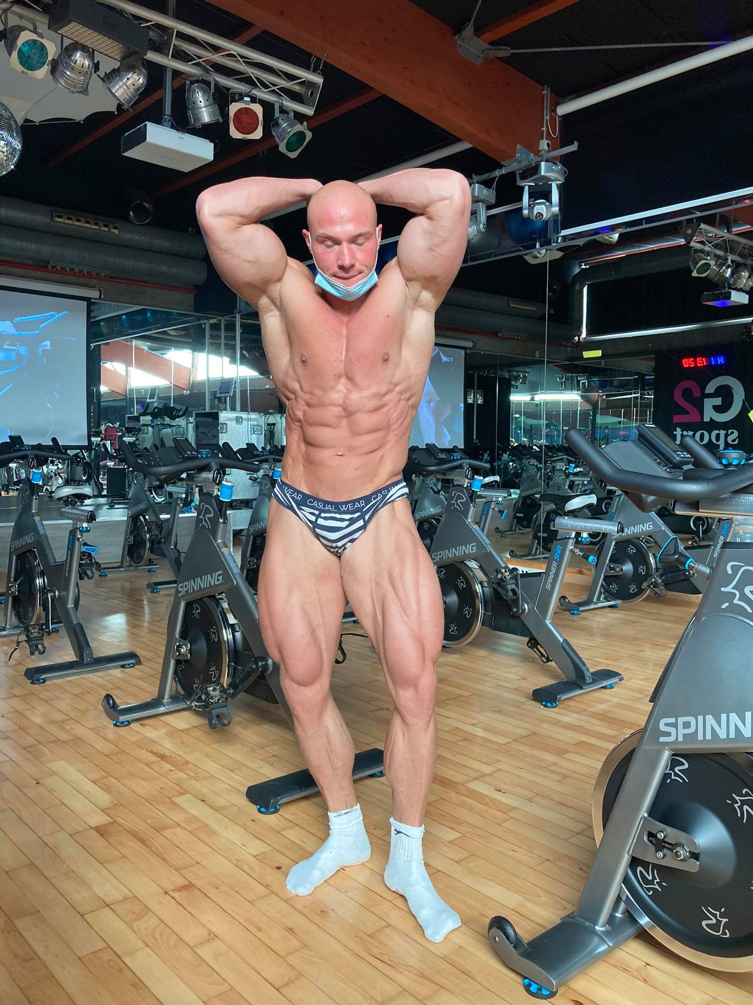 Anton�n T�ma
