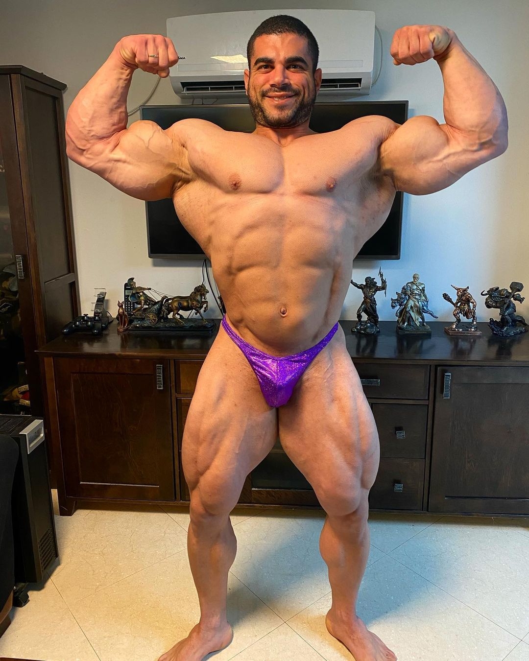 Sahar Kazes