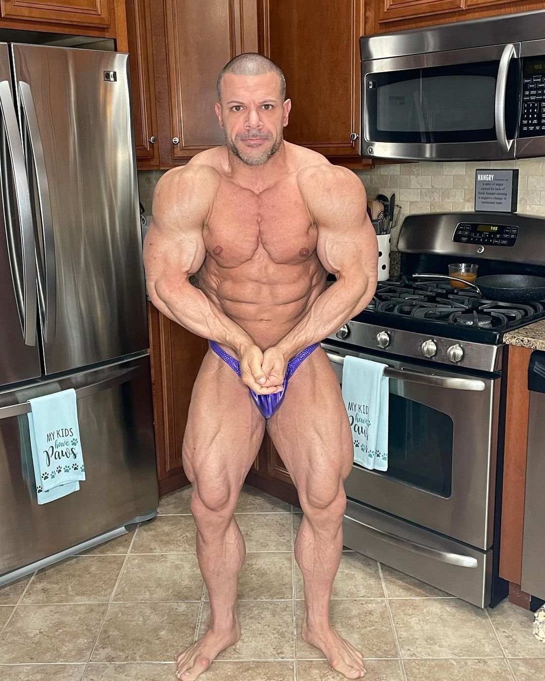 Anthony Dellaventura�