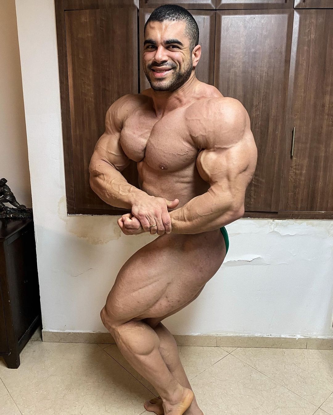Sahar Kazes�