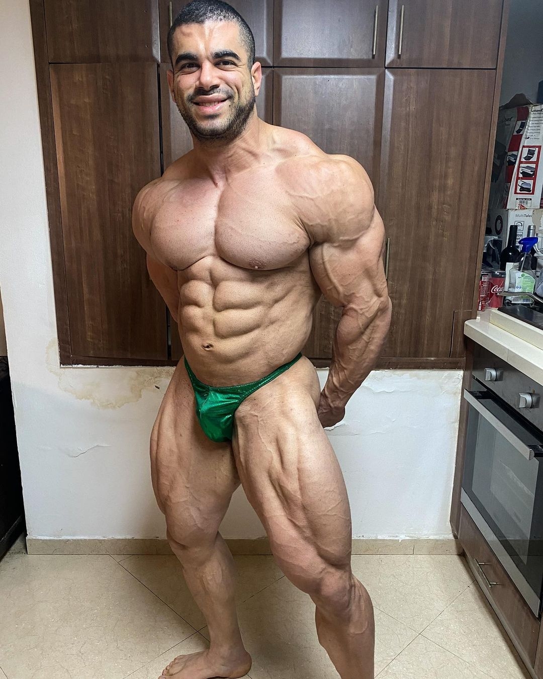 �Sahar Kazes