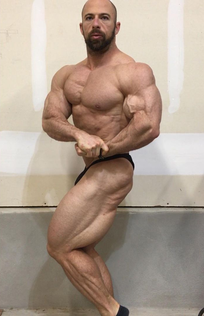 John Jewett�
