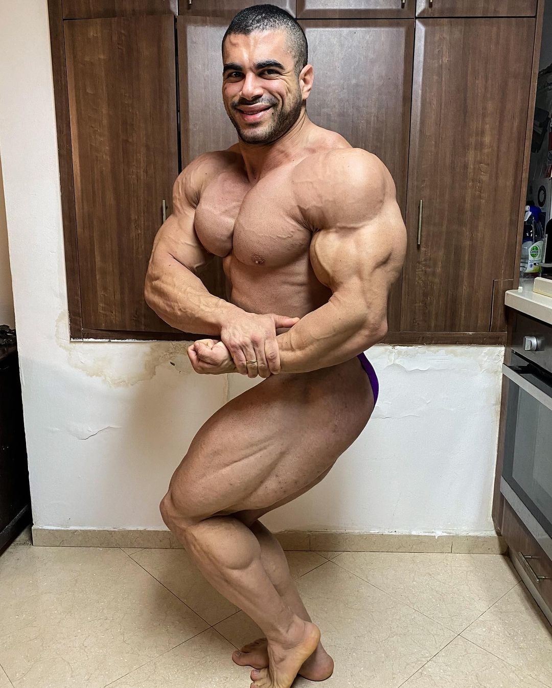 Sahar Kazes�