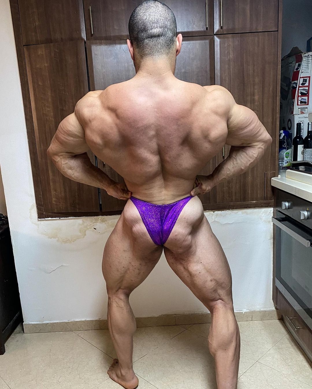 Sahar Kazes�