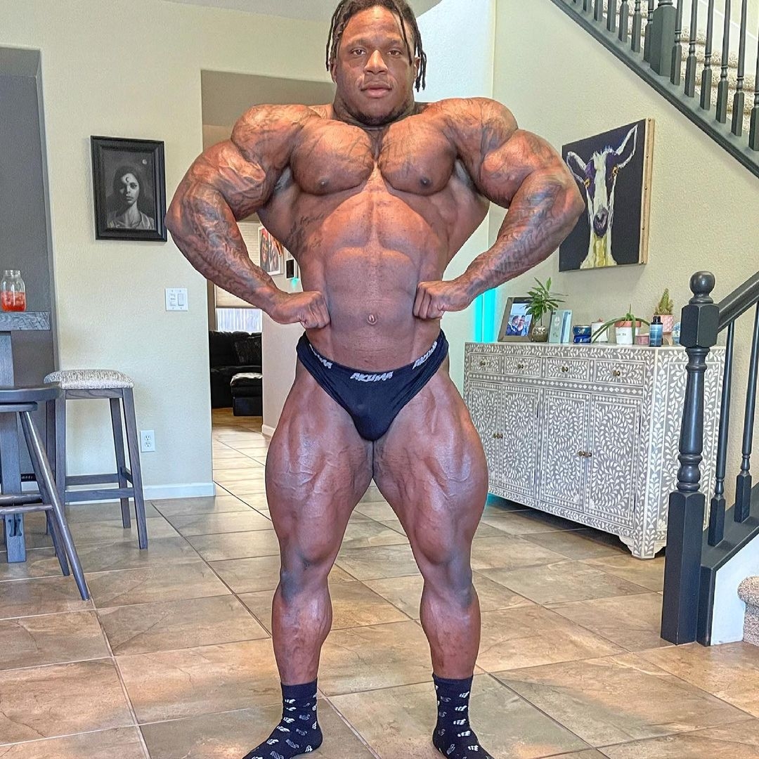 Tonio Burton