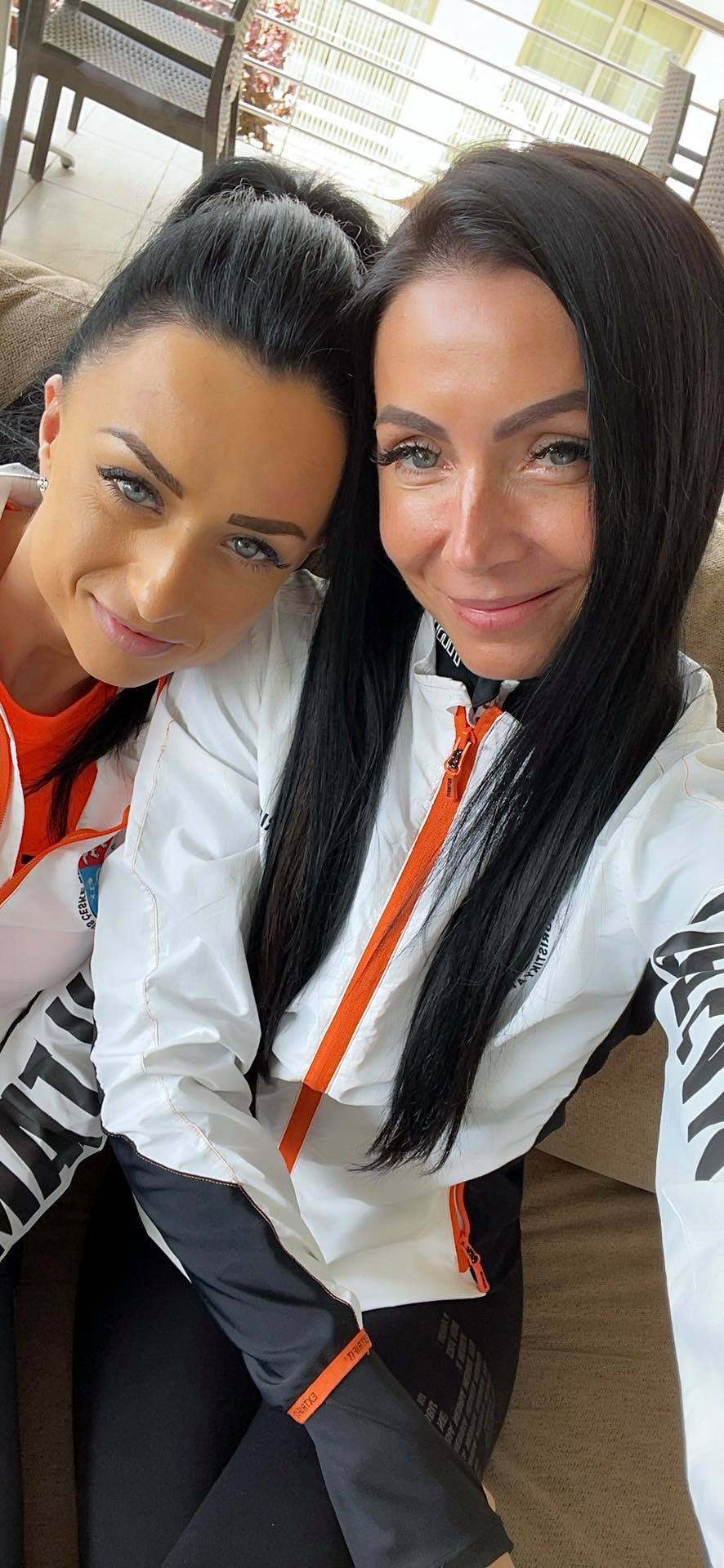 Sylvie Moocov�, Roksana Roshkaniuk�