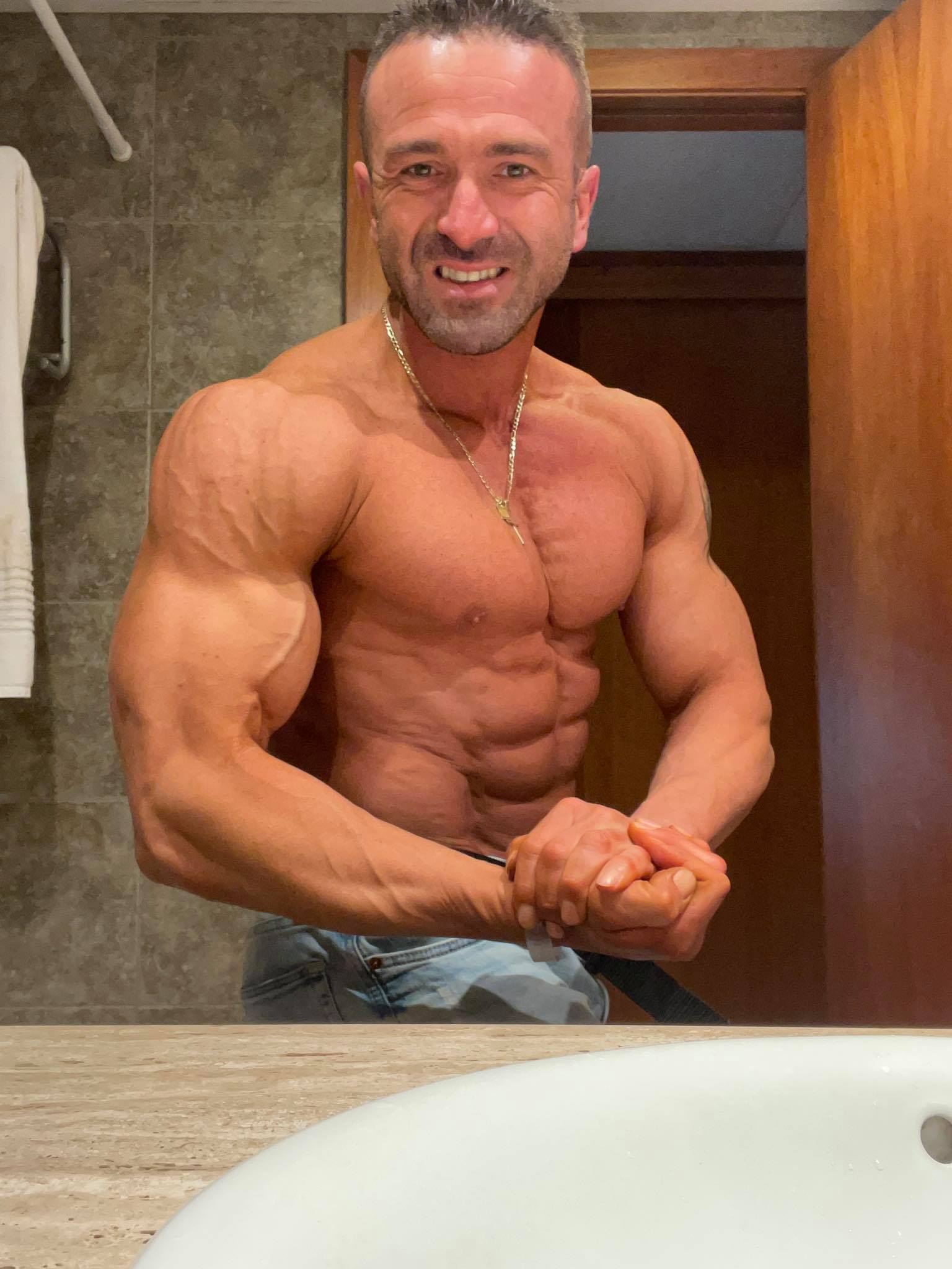 Miroslav Kubec�
