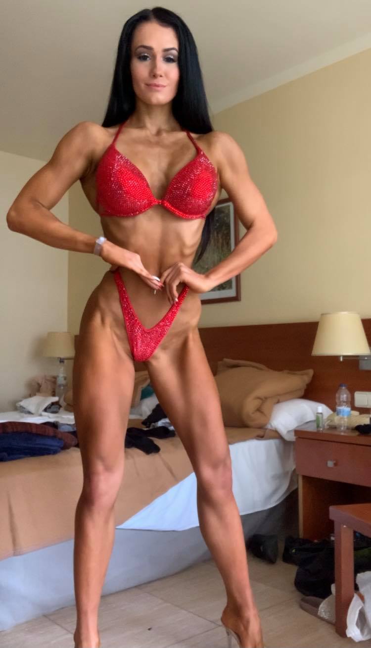 Petra Zvon��kov�