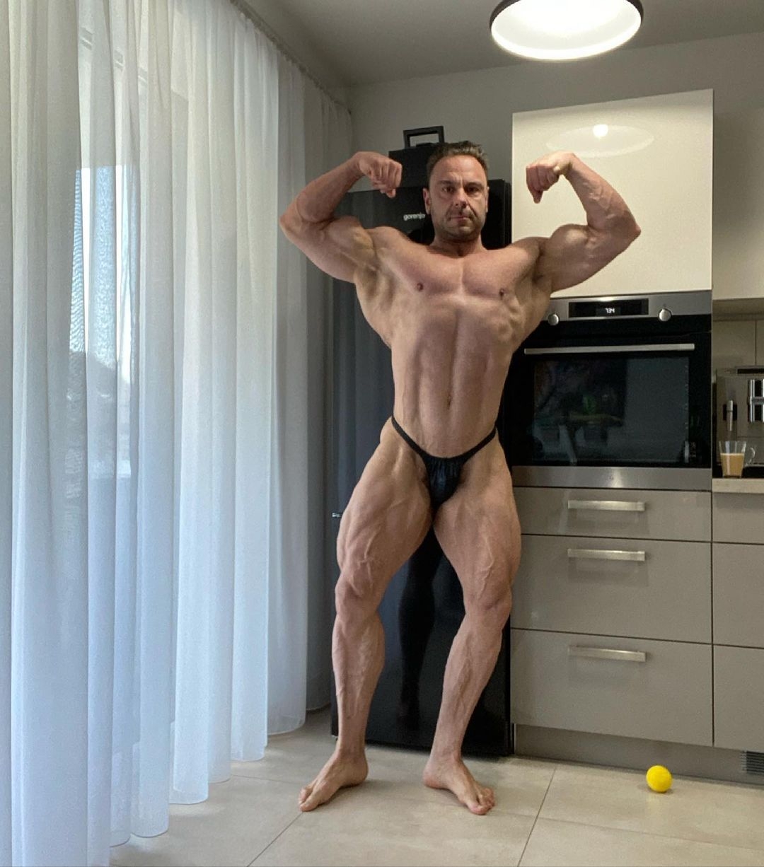 Paul Poloczek 7 t�dn� p�ed Mr. Big Evolution Pro 2021