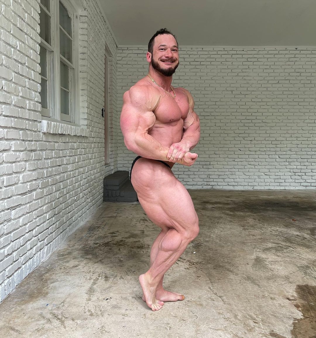 Hunter Labrada