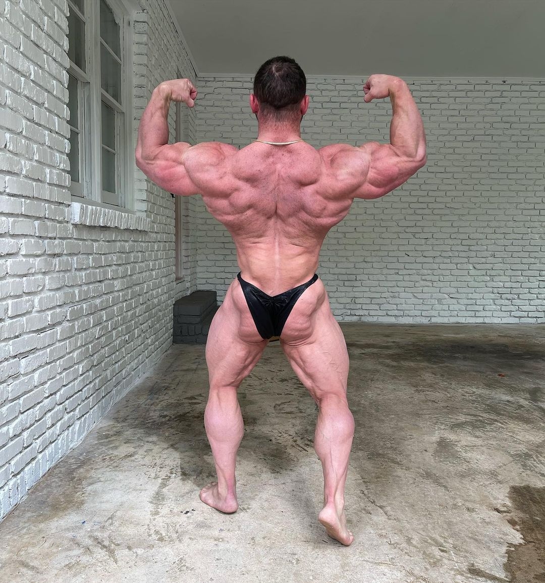 Hunter Labrada