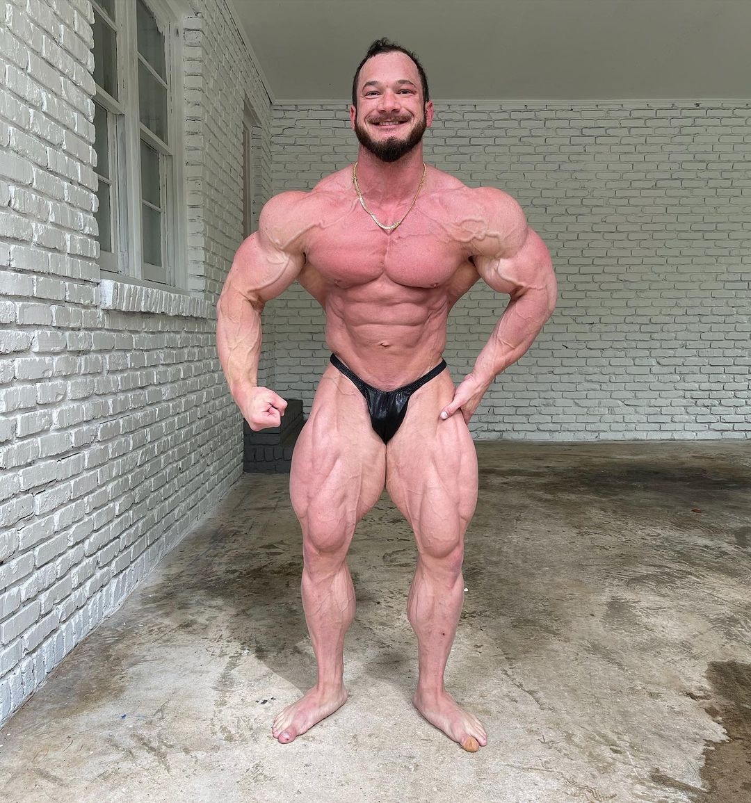 Hunter Labrada