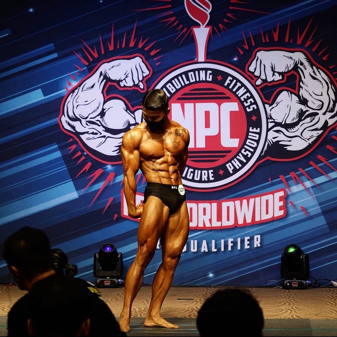 Yongseung Lee�
