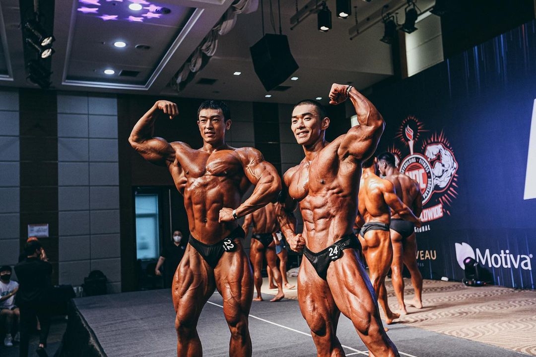 Jihoon Bang, Seonghwan Kim�