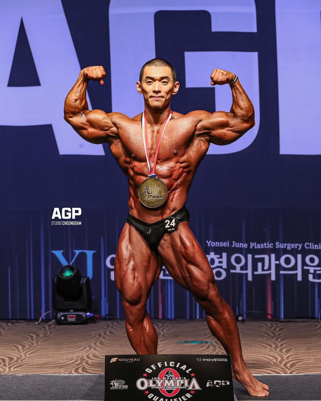 Seonghwan Kim�