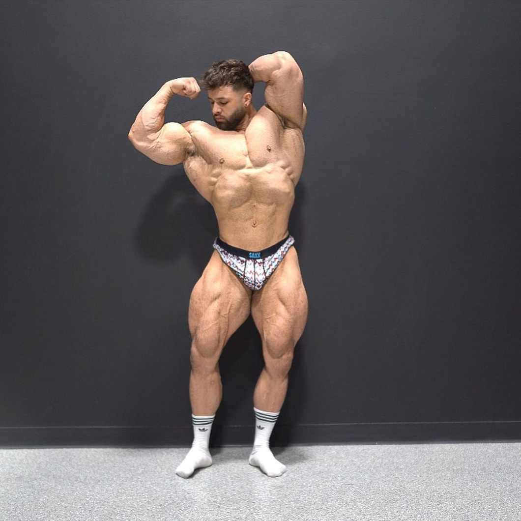 Regan Grimes 6 t�dn� p�ed Mr. Olympia 2021