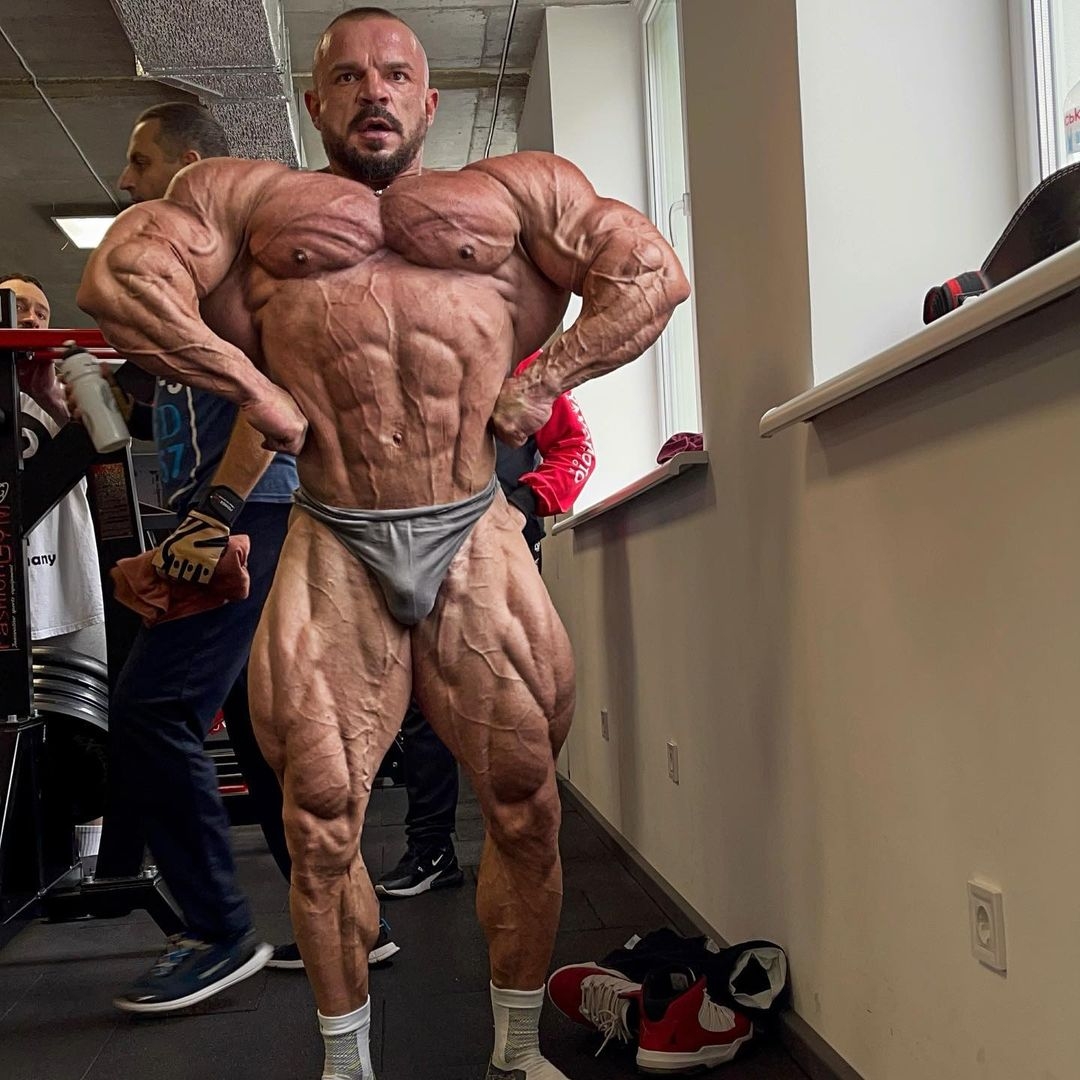 Angel Calder�n Frias