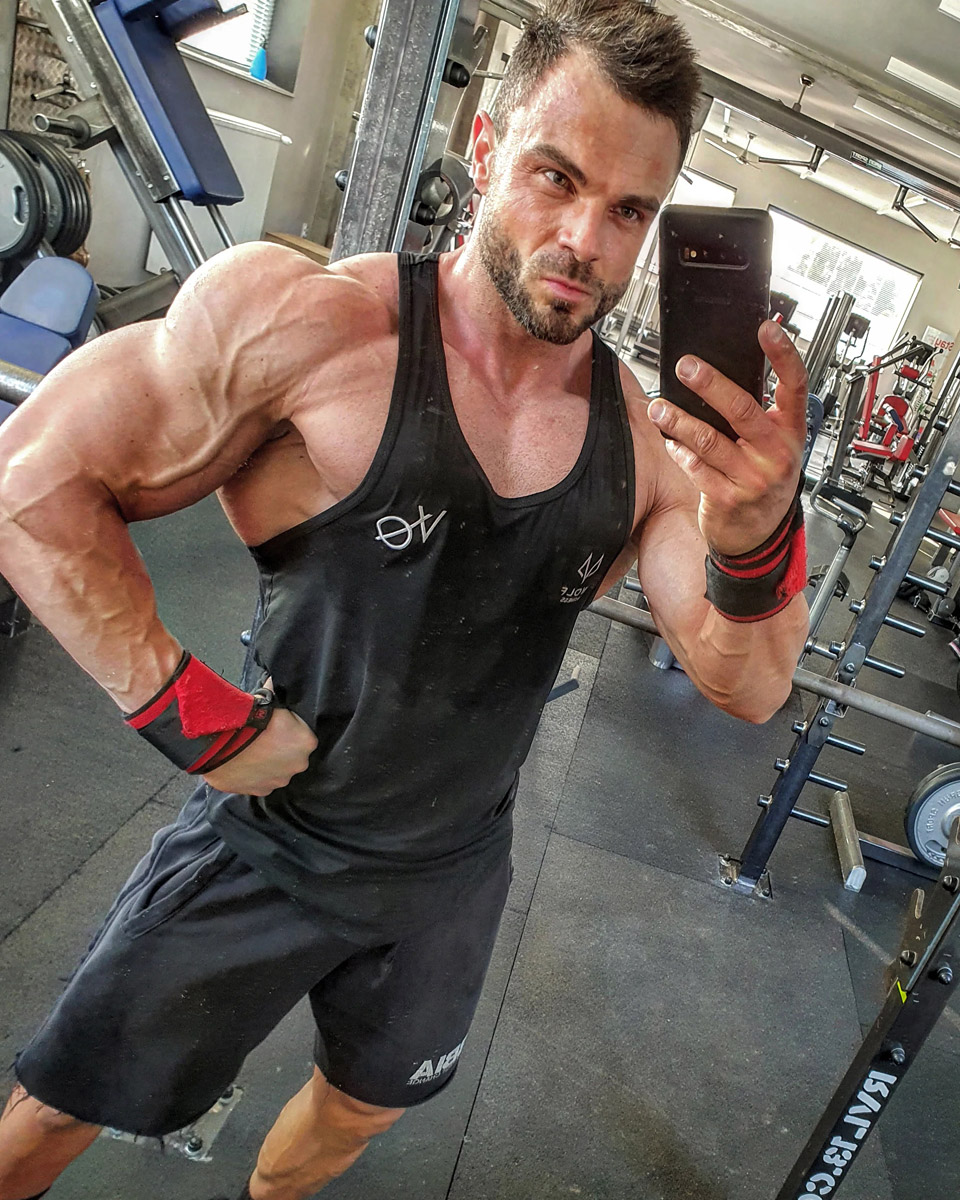  Luk� �erven� 1,5 t�dne p�ed Arnold Classic Europe 2021 