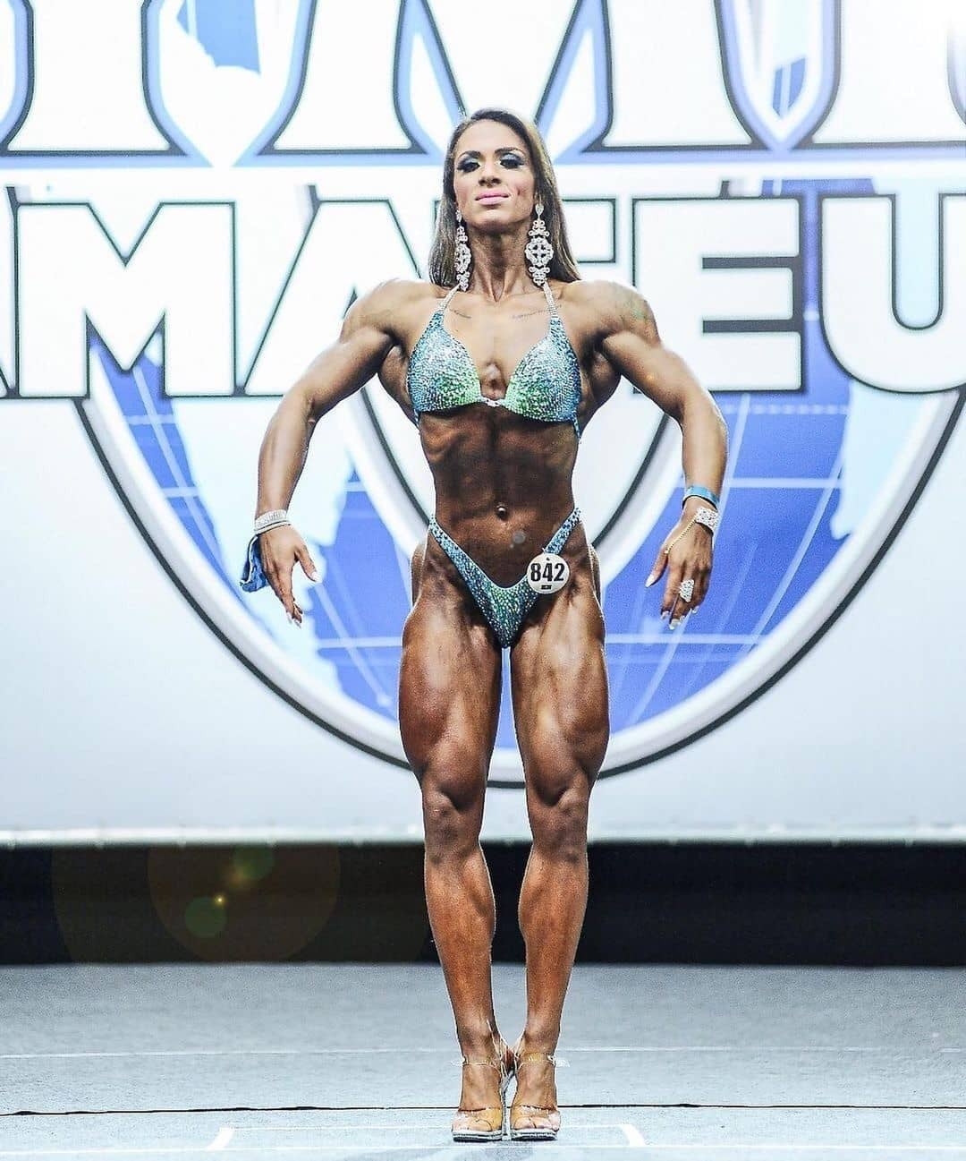 Kamilla Alencastro�