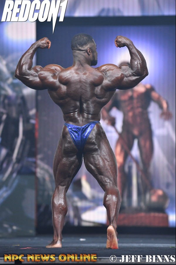 ��Brandon Curry
