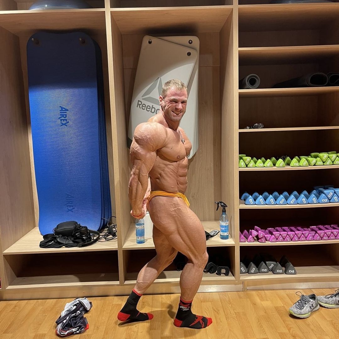 Adnan Gosto�3 dny p�ed Wings of Strength Romania Muscle Fest Pro 2021