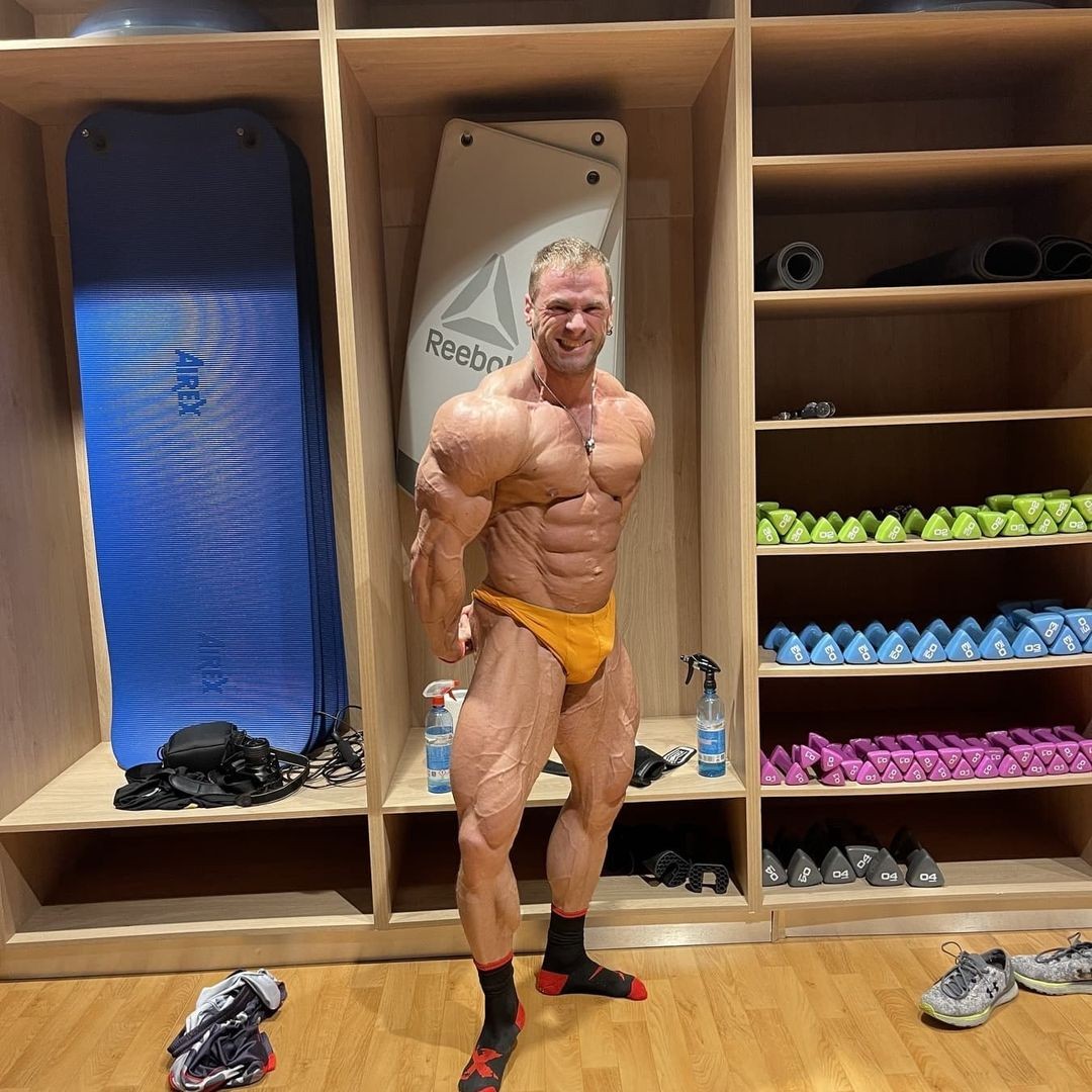 Adnan Gosto�3 dny p�ed Wings of Strength Romania Muscle Fest Pro 2021