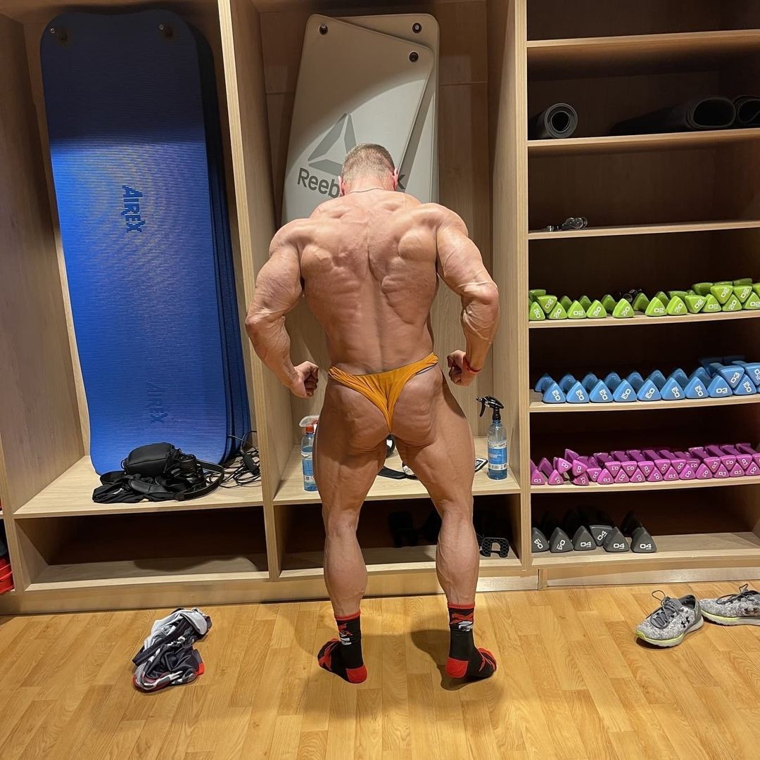Adnan Gosto�3 dny p�ed Wings of Strength Romania Muscle Fest Pro 2021