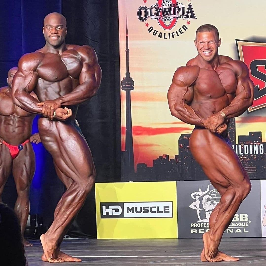  Quinton Eriya, Joel Thomas�