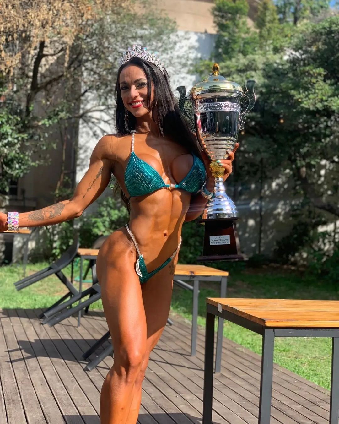 Lu Corzo�
