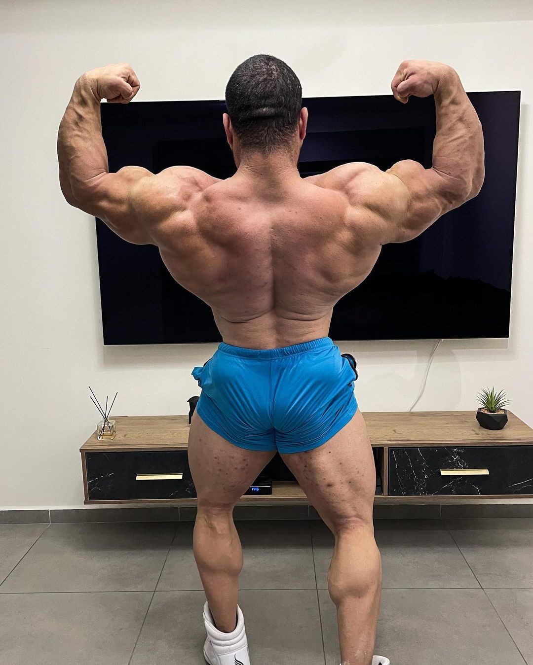 Sahar Kazes