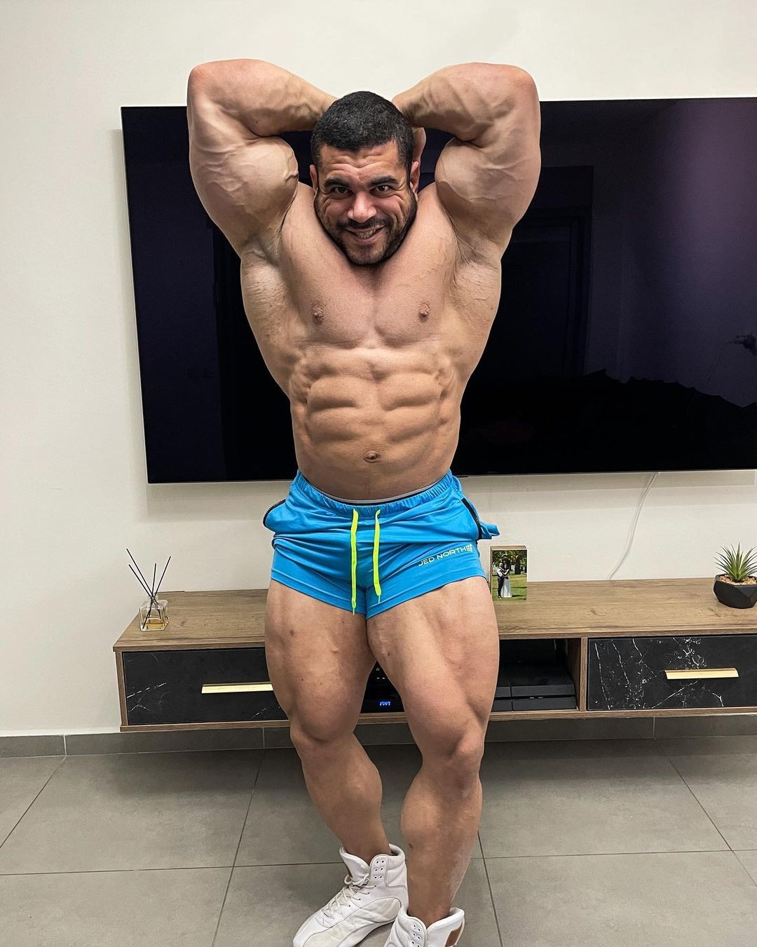 Sahar Kazes