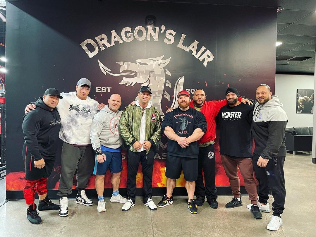 An Nguyen, Lu Chen Hui, Neil Hill, Dan Solomon, James "Flex" Lewis, Dominick Cardone, Stanislas DeLongeaux a Mark Anthony Wingson