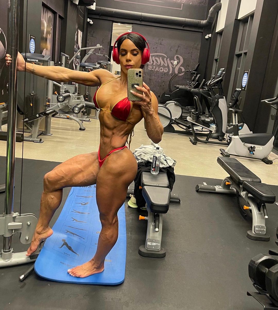 Yarishna Ayala