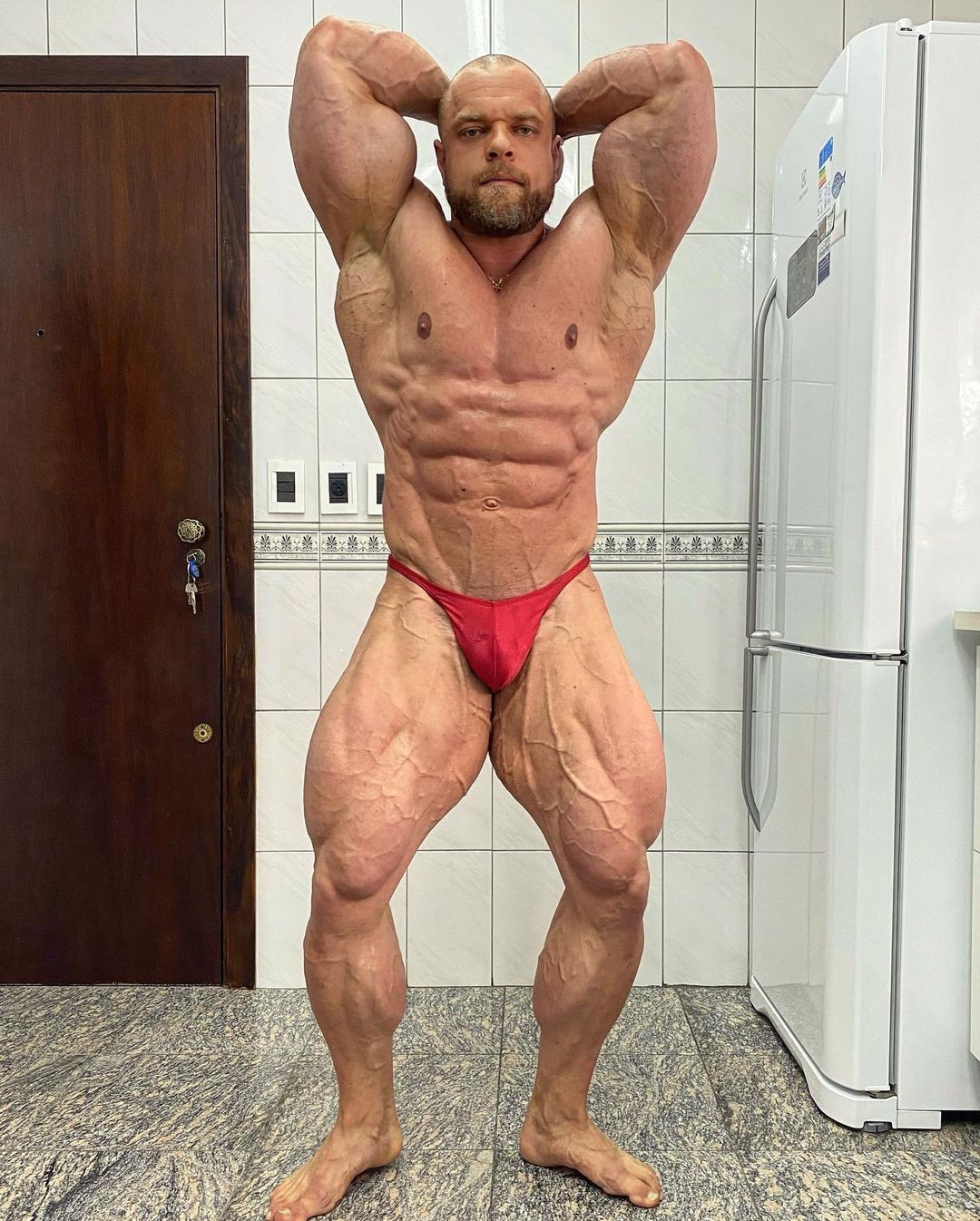 Vitor Hugo Boff 7,5 t�dne p�ed Arnold Classic Brazil 2022