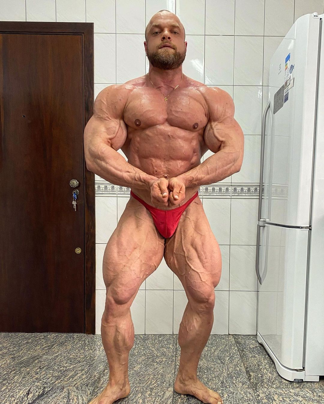 Vitor Hugo Boff 7,5 t�dne p�ed Arnold Classic Brazil 2022