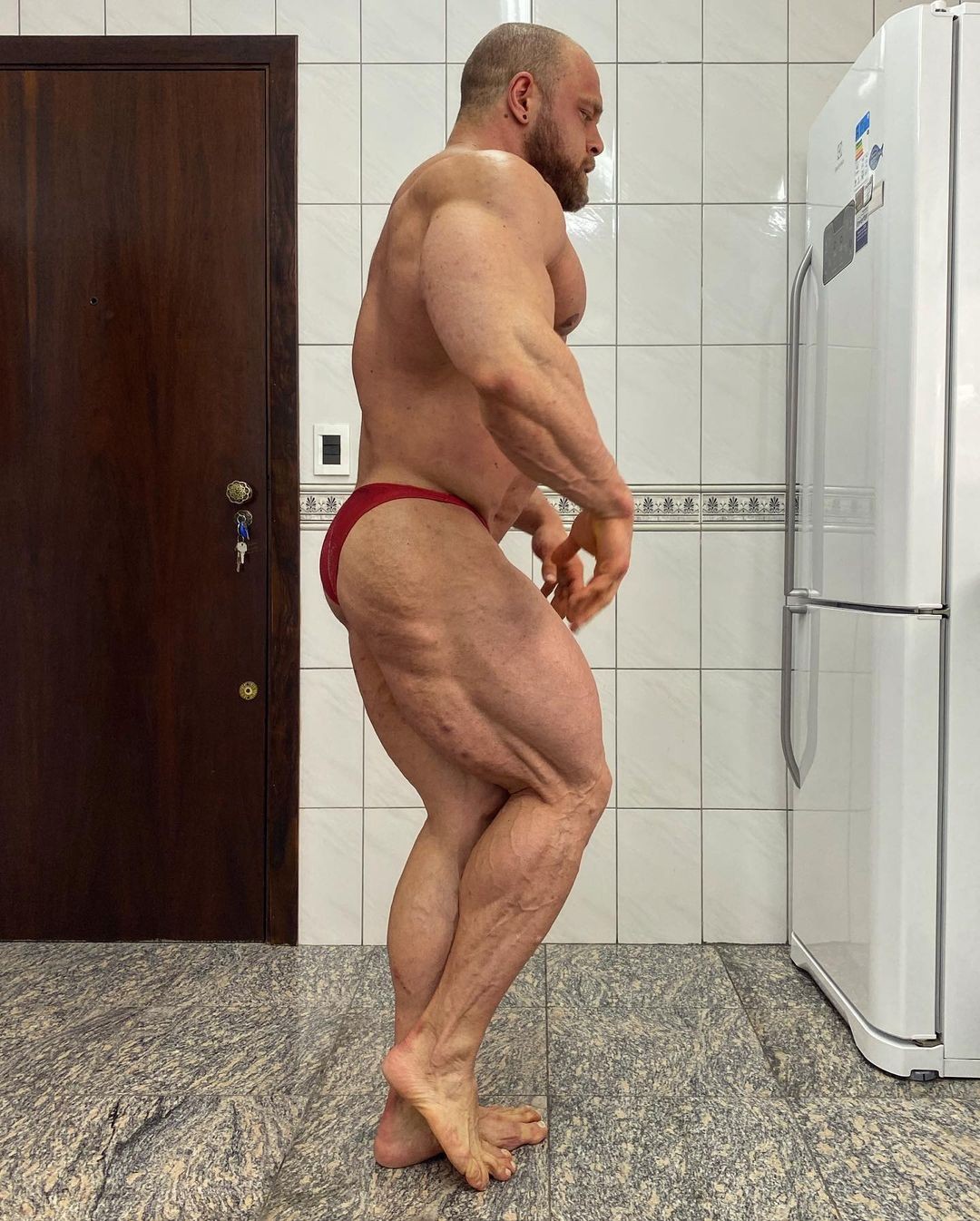 Vitor Hugo Boff 7,5 t�dne p�ed Arnold Classic Brazil 2022