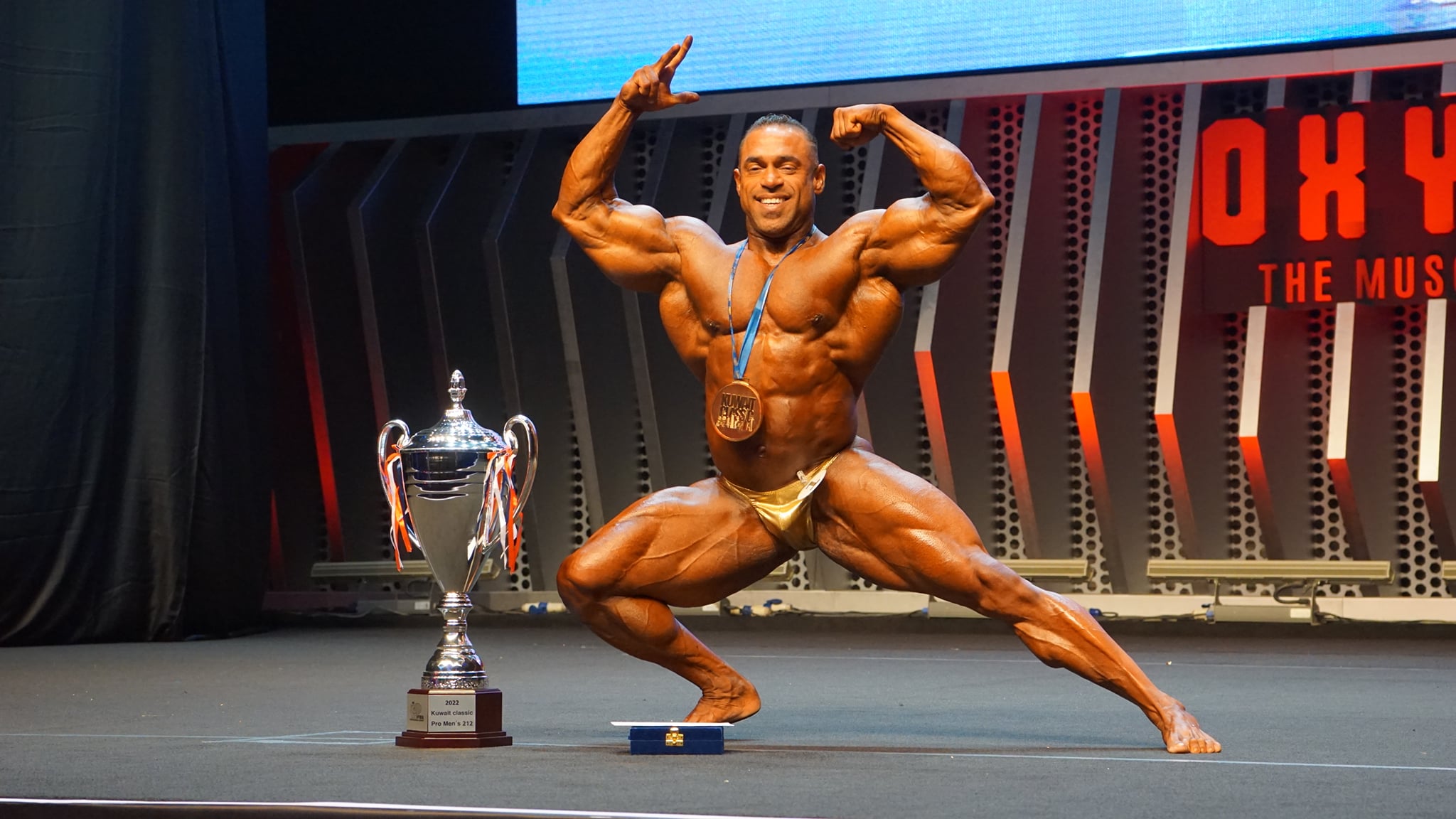 Anwar Albalushi�