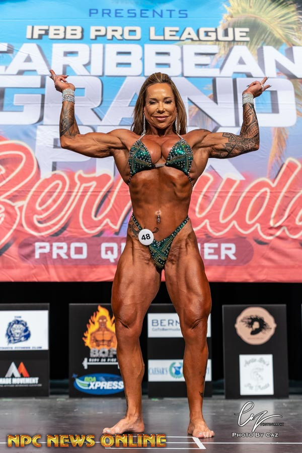 Luciana DaSilveira�