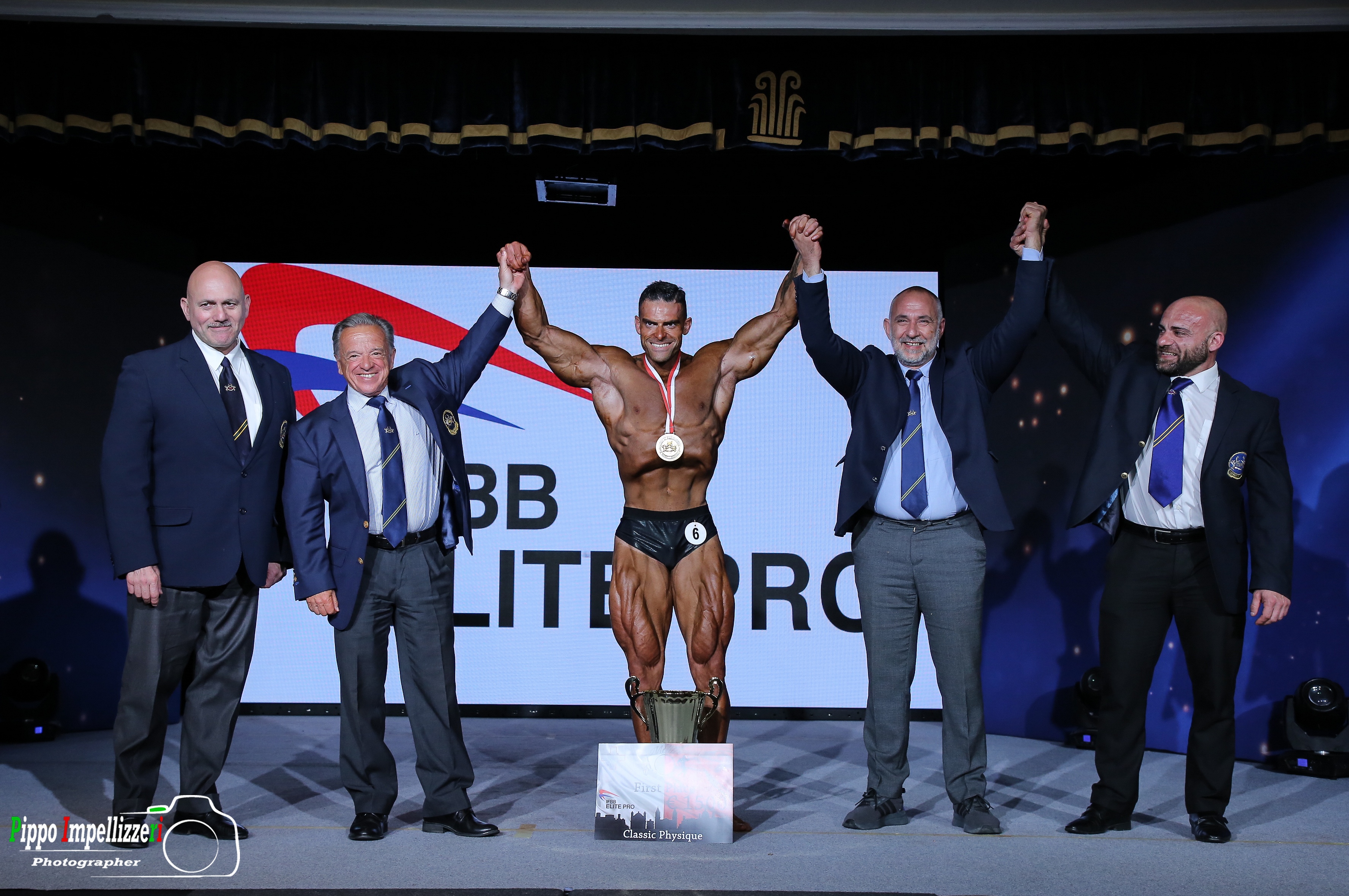 �Emre Ozkaram
