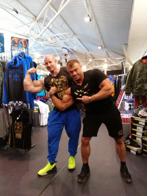 Michal Kri��nek, Tom� Mach�