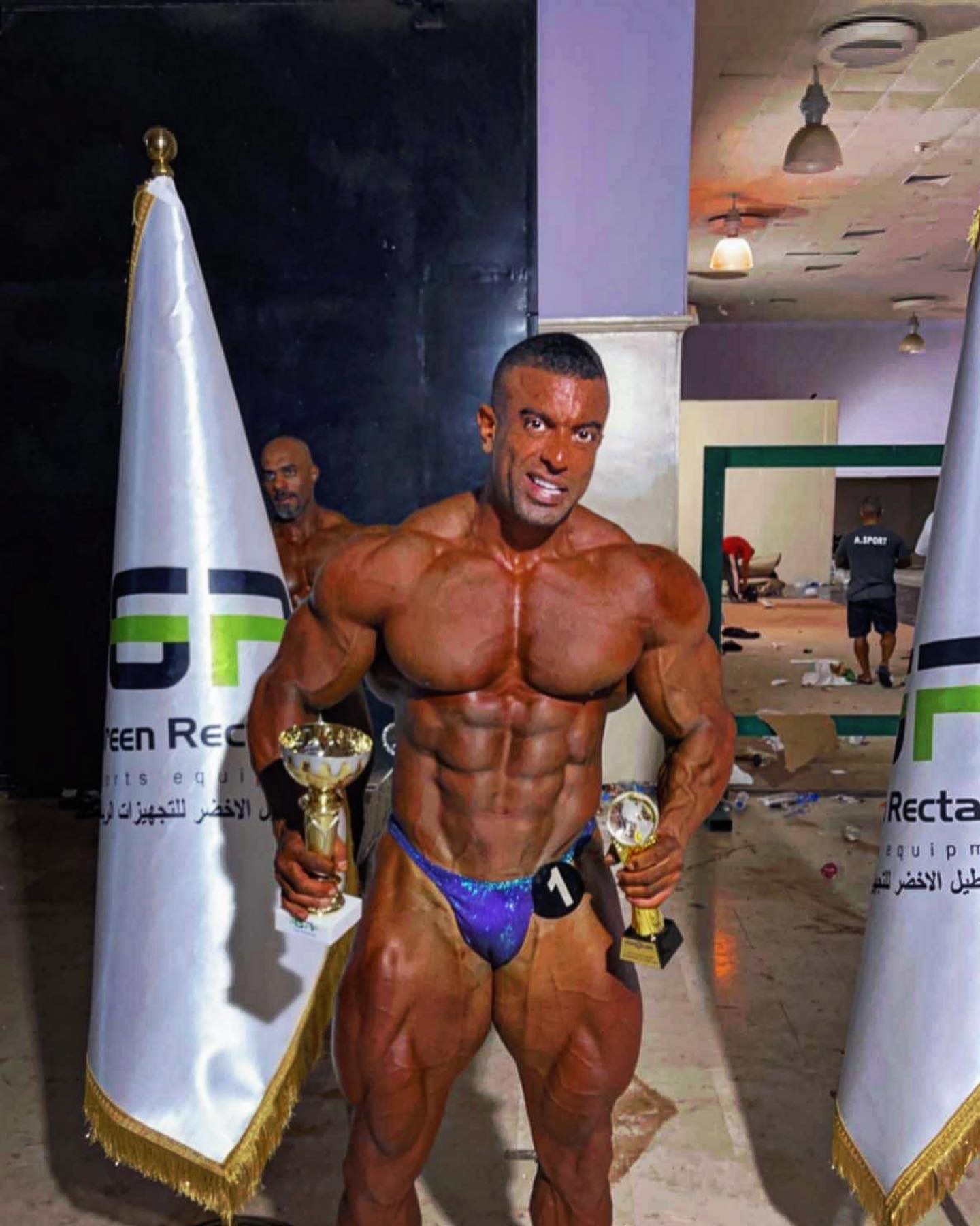 Aziz Al Marshedi�