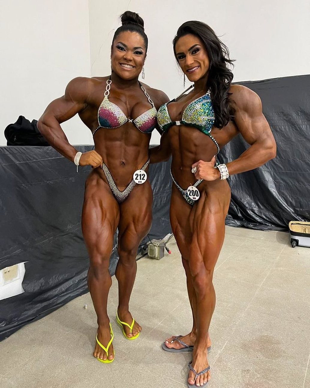 Ana Alexia, Natalia Abraham Coelho�