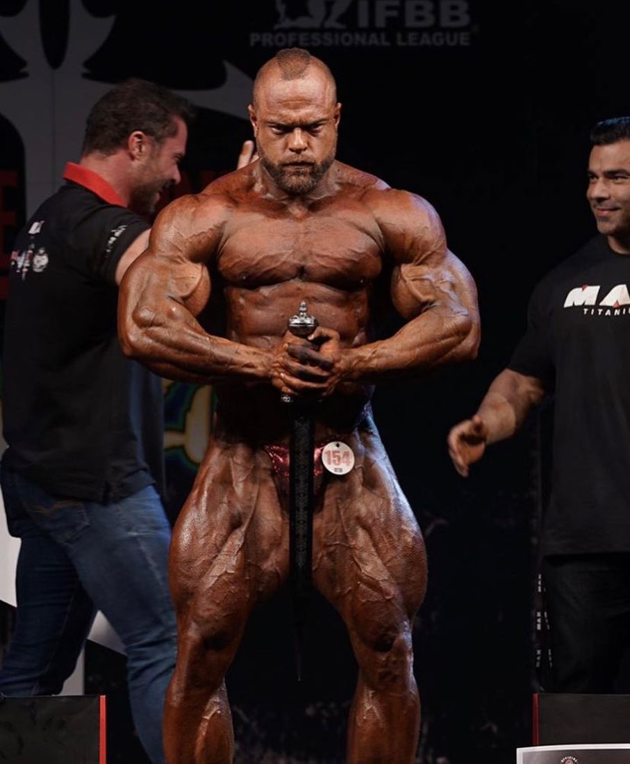 Vitor Hugo Boff�