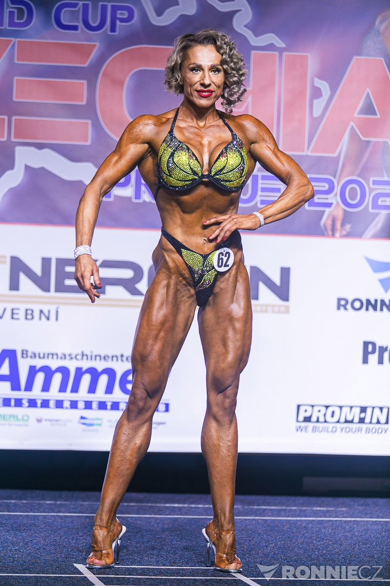 Denisa Ballov� na IFBB Diamond Cupu Czechia 2022