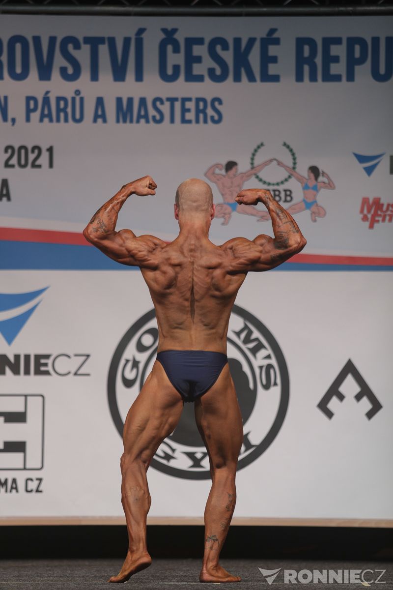 Tom� Jan��ek na Mistrovstv� �R mu��, �en, p�r� a masters 2021