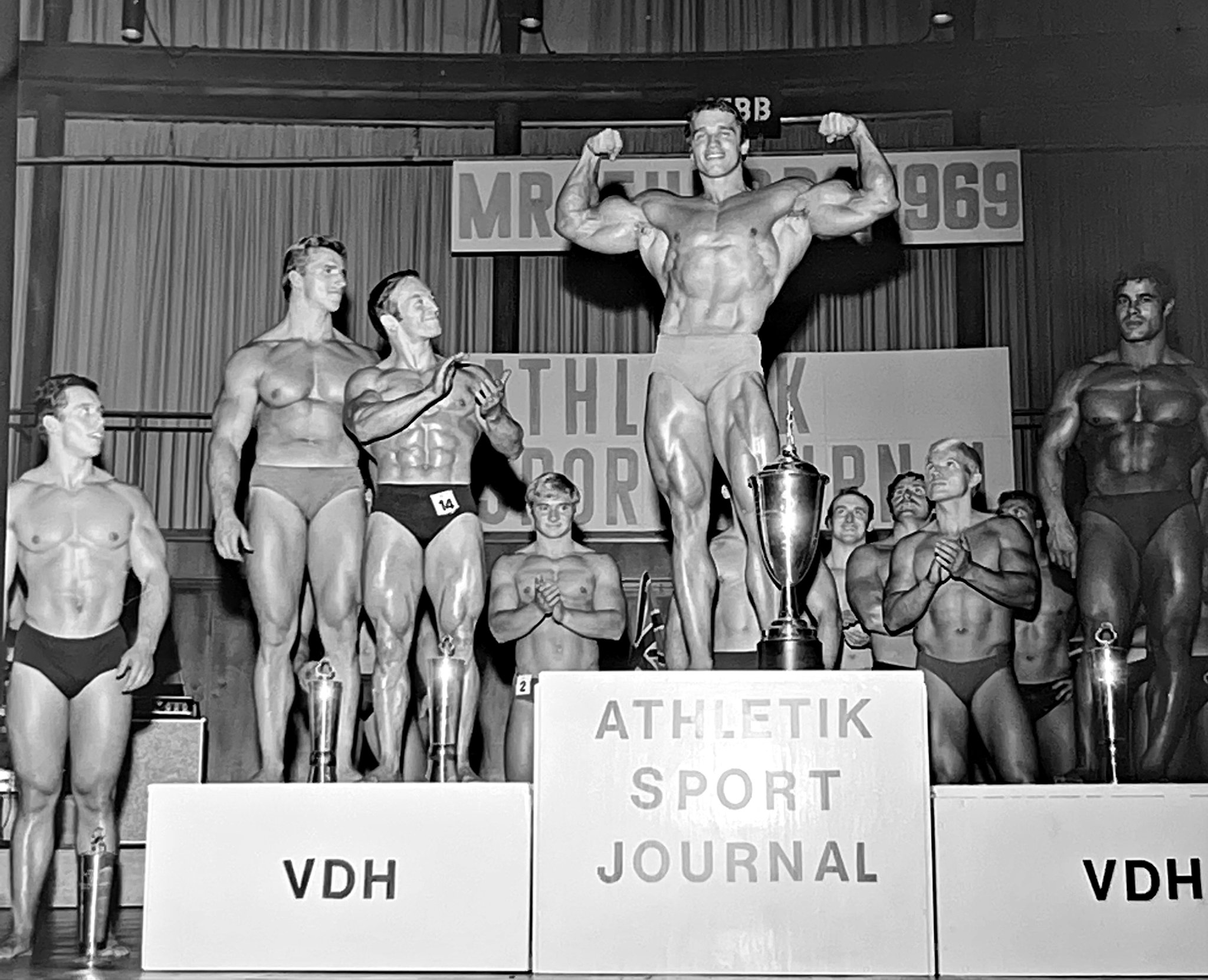 Arnold Schwarzenegger